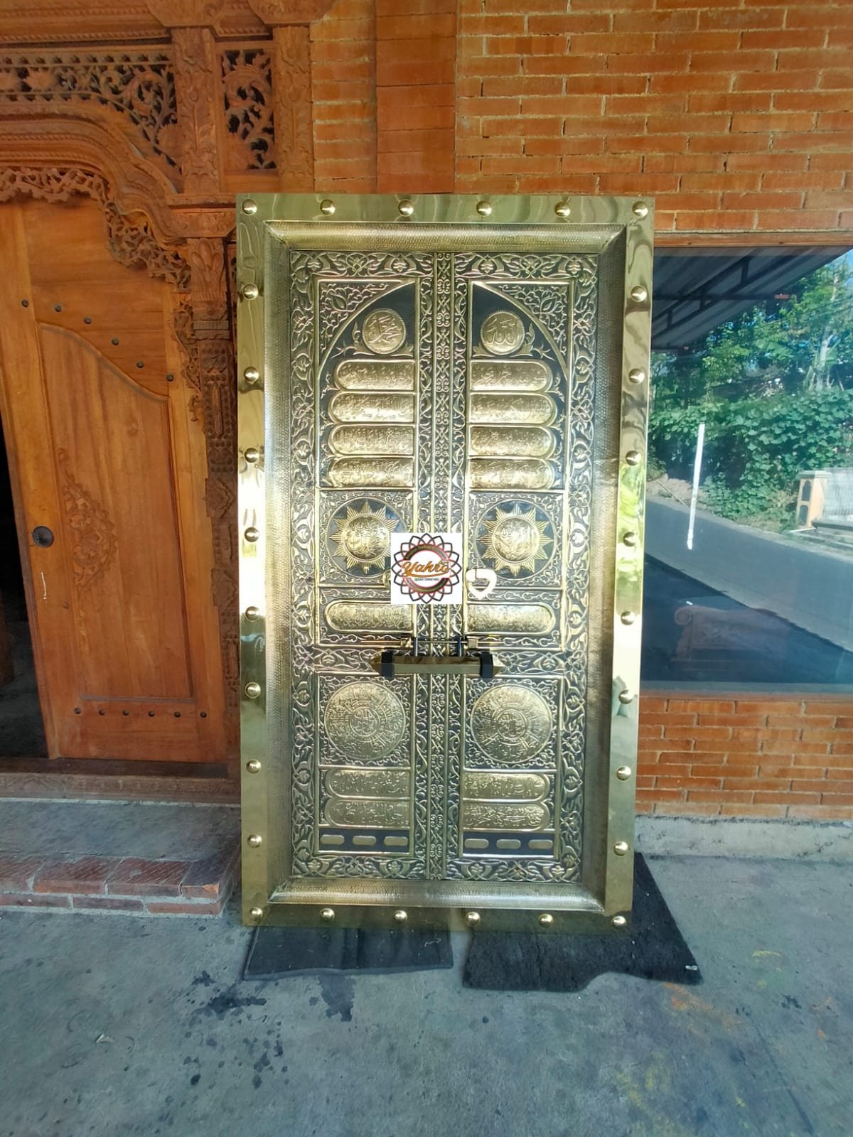 Kaligrafi Pintu Kabah Kuningan