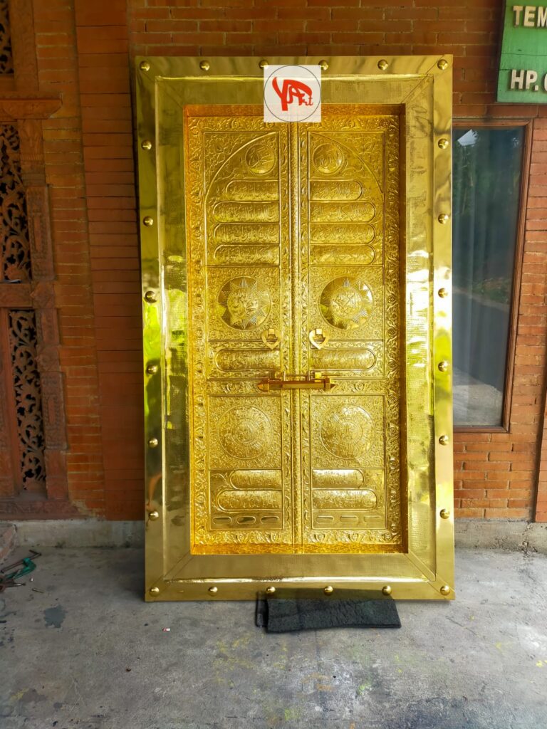 Pintu Kabah Kuningan Custom