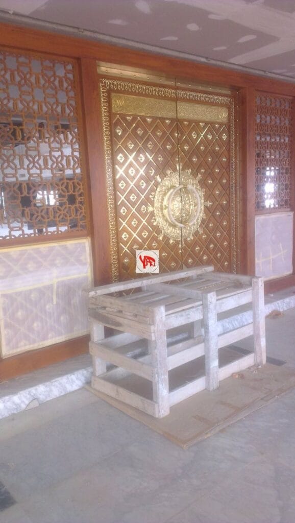 Replika Pintu Nabawi,Replika Pintu Masjid Nabawi,Pintu Masjid Nabawi,Kerajinan Pintu Nabawi Kuningan,Pintu Nabawi Kuningan Replika Pintu Nabawi