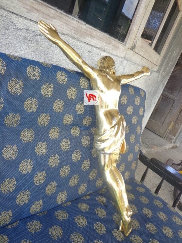 Patung Yesus Kuningan