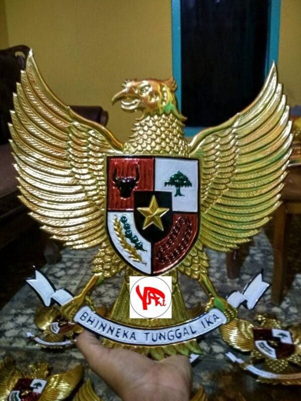 Logo Kuningan Garuda Pancasila