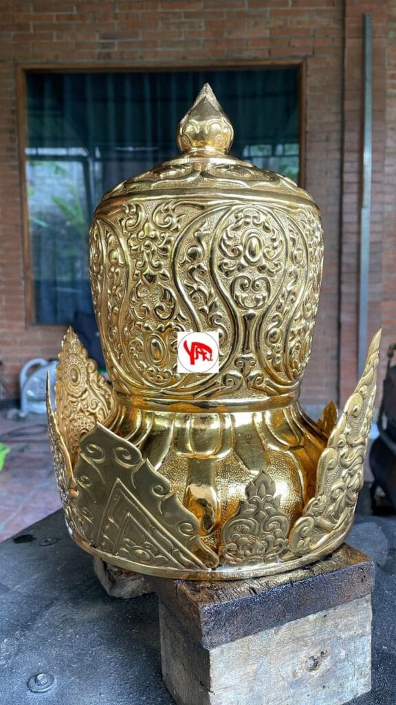 Mahkota Raja Ratu Bahan Kuningan Mahkota Raja Ratu Bahan Kuningan