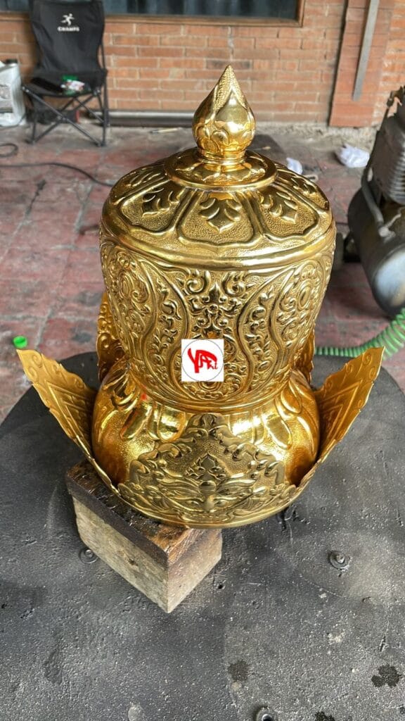 Mahkota Raja Ratu Bahan Kuningan Mahkota Raja Ratu Bahan Kuningan