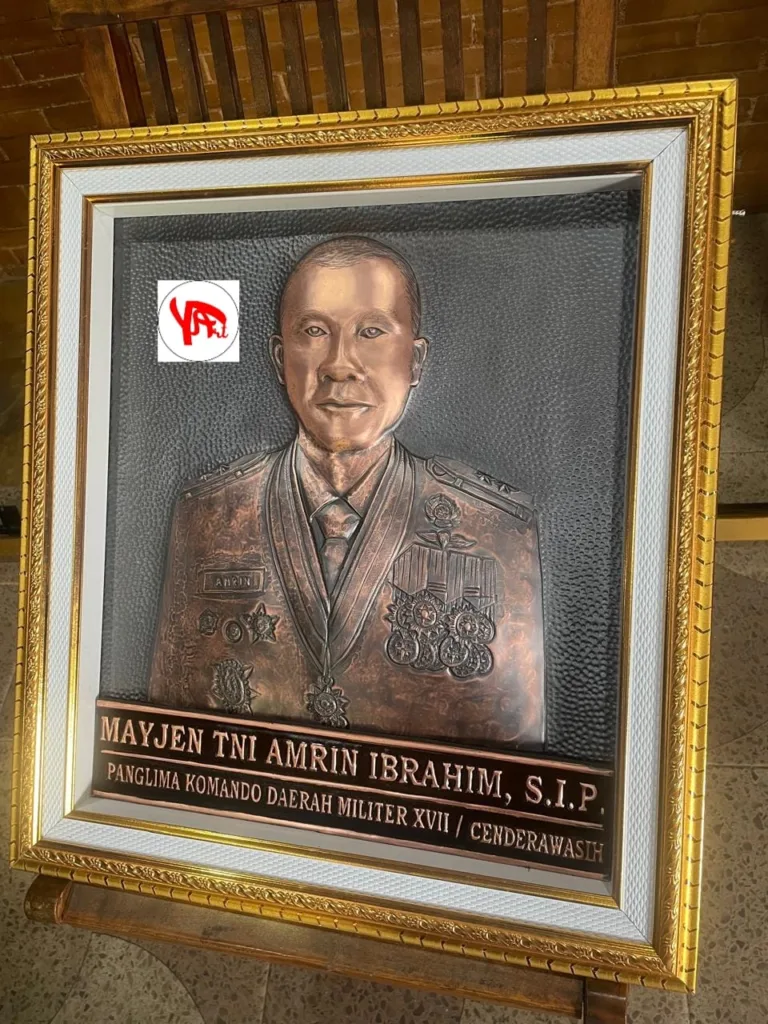 Relief Tembaga Mayjen TNI Relief Tembaga Mayjen TNI