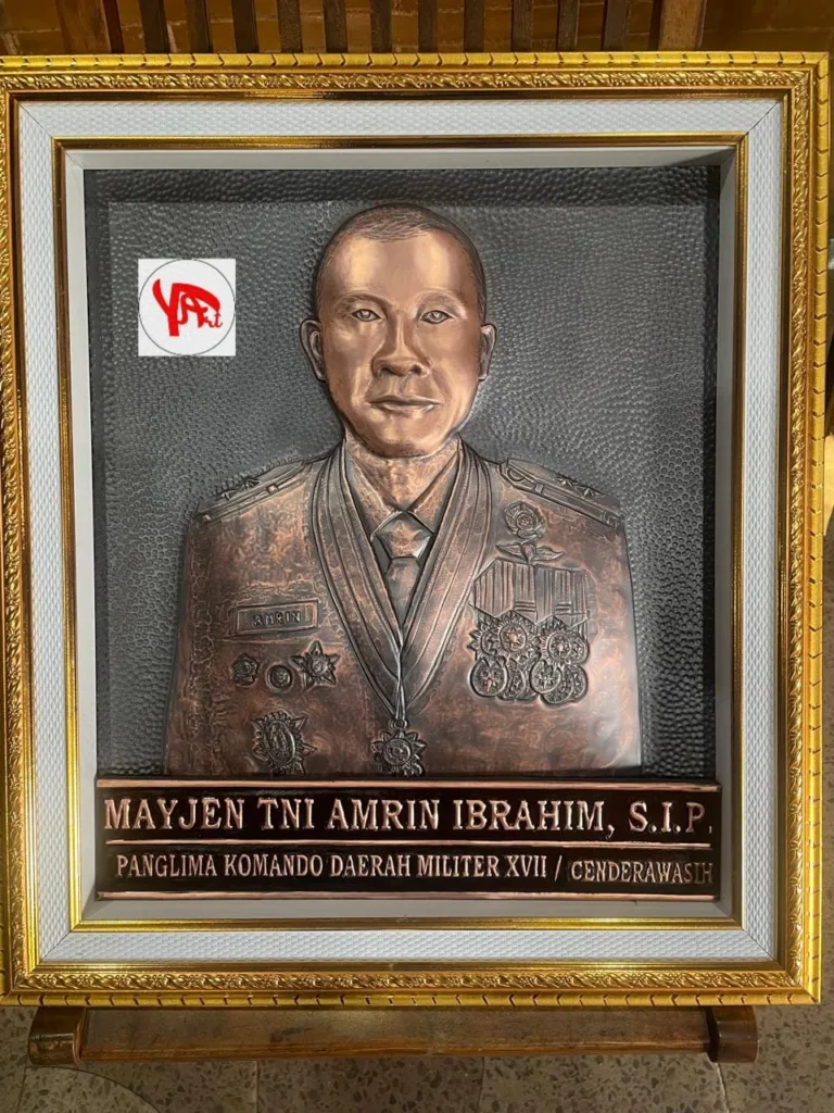 Relief Tembaga Mayjen TNI Relief Tembaga Mayjen TNI
