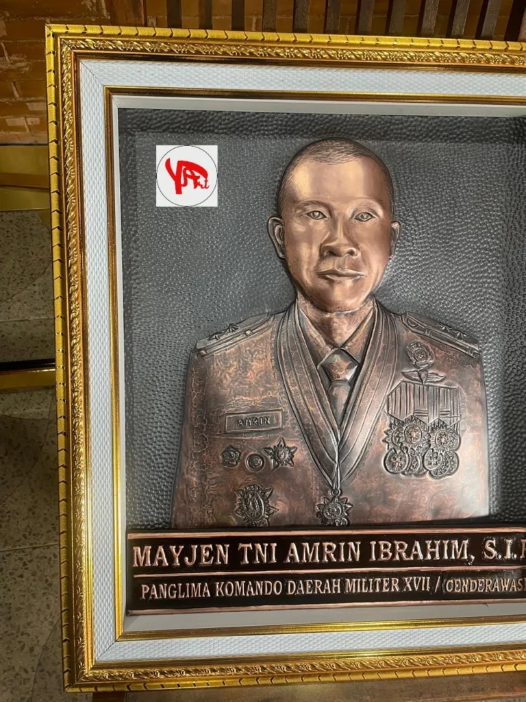 Relief Tembaga Mayjen TNI Relief Tembaga Mayjen TNI