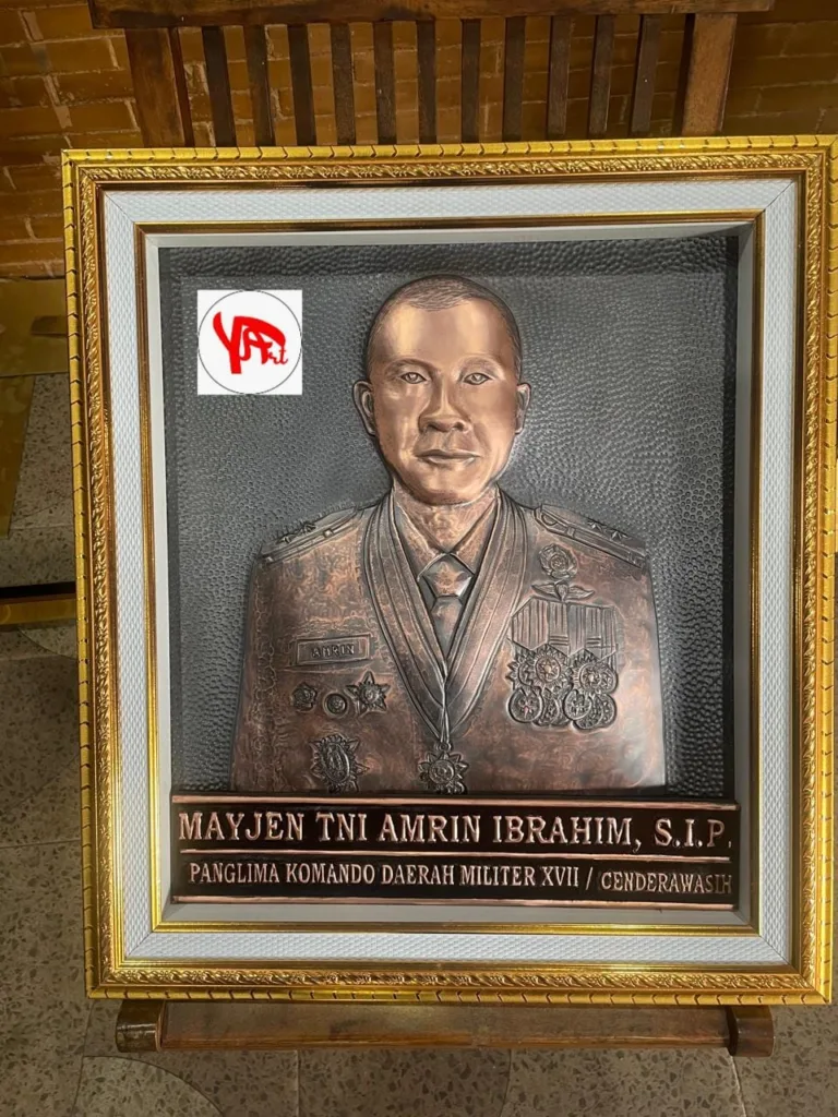 Relief Tembaga Mayjen TNI Relief Tembaga Mayjen TNI