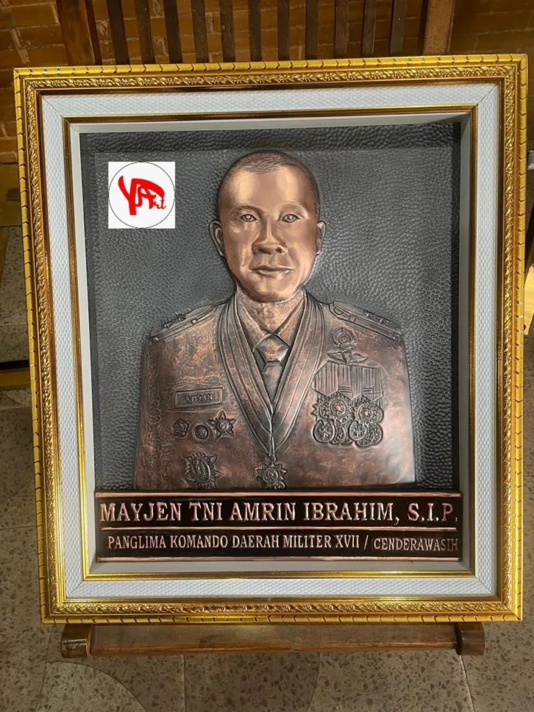 Relief Tembaga Mayjen TNI Relief Tembaga Mayjen TNI