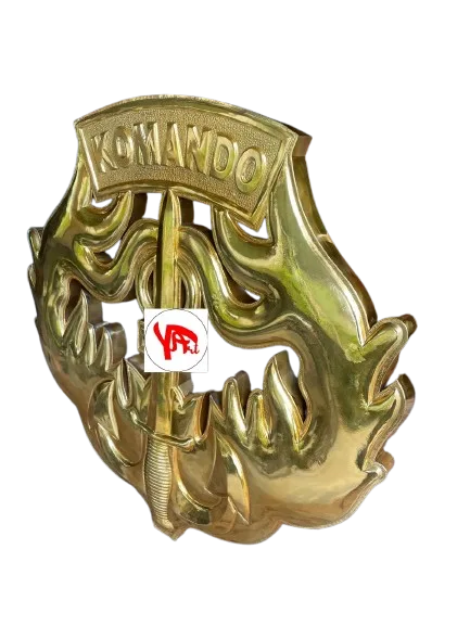Logo Wings Komando