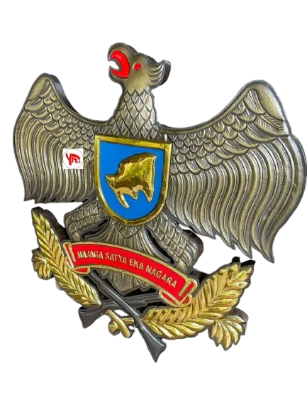 Pengrajin Logo Custom Kuningan Terbaik Pengrajin Logo Custom Kuningan Terbaik