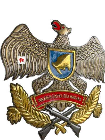 Pengrajin Logo Custom Kuningan Terbaik Pengrajin Logo Custom Kuningan Terbaik