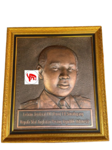 Relief Tembaga Custom Letnan Jenderal T.B. Simatupang