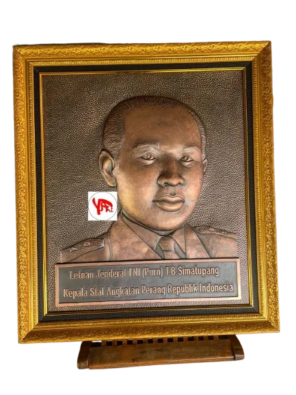 Relief Tembaga Custom Letnan Jenderal T.B. Simatupang