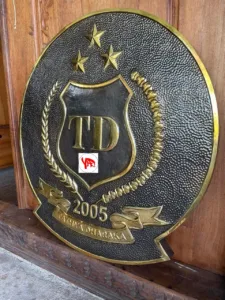 Pengrajin Logo Kuningan Akpol Custom Pengrajin Logo Kuningan Akpol Custom