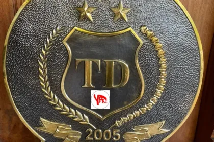Pengrajin Logo Kuningan Akpol Custom