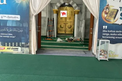 Replika Pintu Ka'bah Kuningan untuk Berbagai Tipe Masjid
