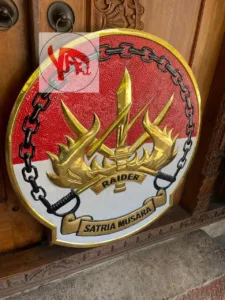 Pengrajin Logo Kuningan YONIF 114 Satria Musara Custom Pengrajin Logo Kuningan YONIF 114 Satria Musara Custom