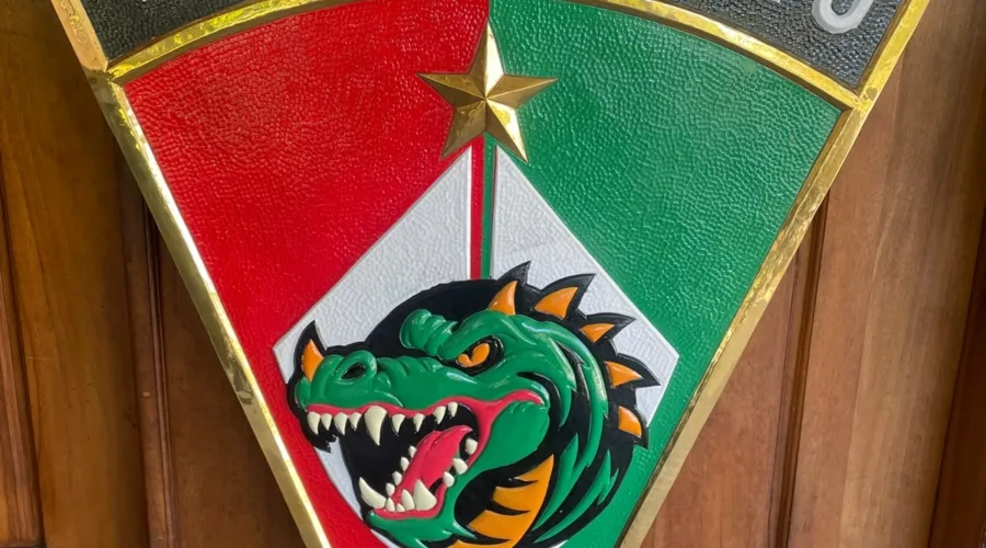 Pesona Kerajinan Logo Militer Tembaga dan Kuningan