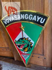 Pesona Kerajinan Logo Militer Tembaga dan Kuningan Pesona Kerajinan Logo Militer Tembaga dan Kuningan
